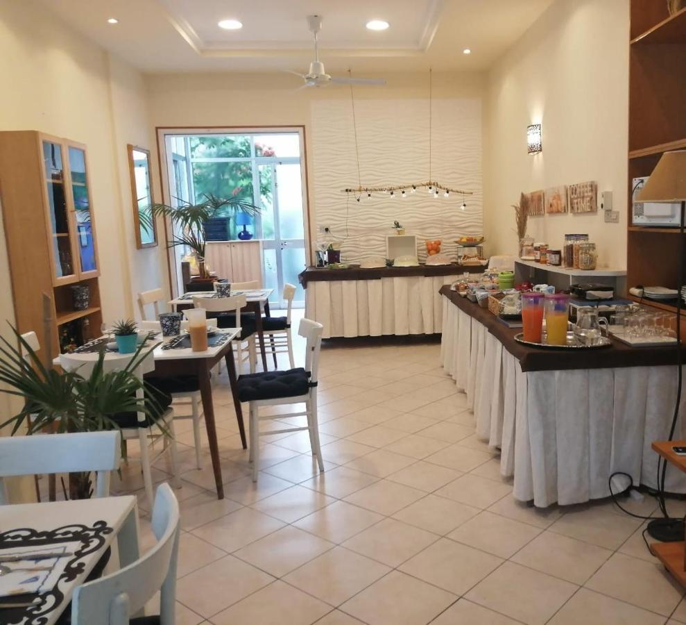 Bed And Breakfast Villa Giovanna Rimini Exterior photo